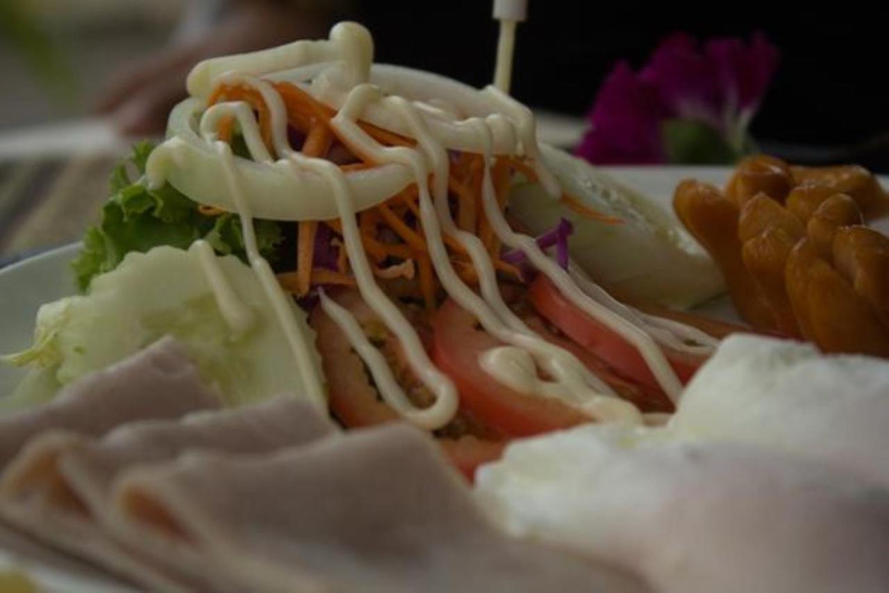 Hua Hin White Villa Hotel - Sha Certified Kültér fotó