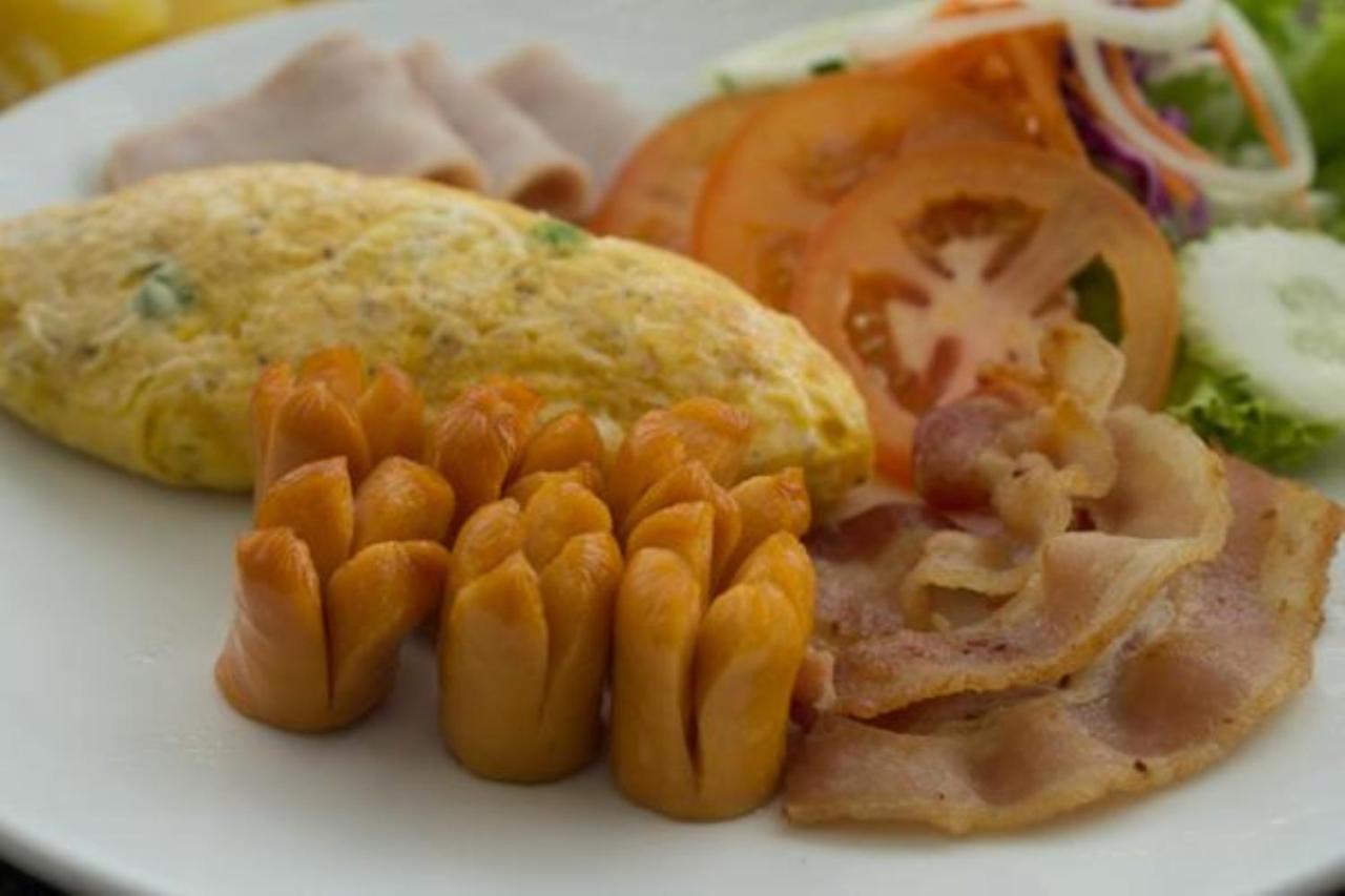 Hua Hin White Villa Hotel - Sha Certified Kültér fotó